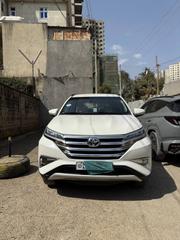 Toyota Rush 2022 White for sale
