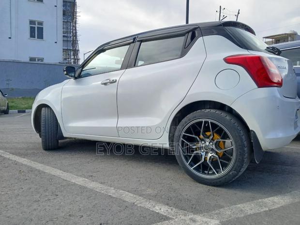Suzuki Swift Sport 2022 White