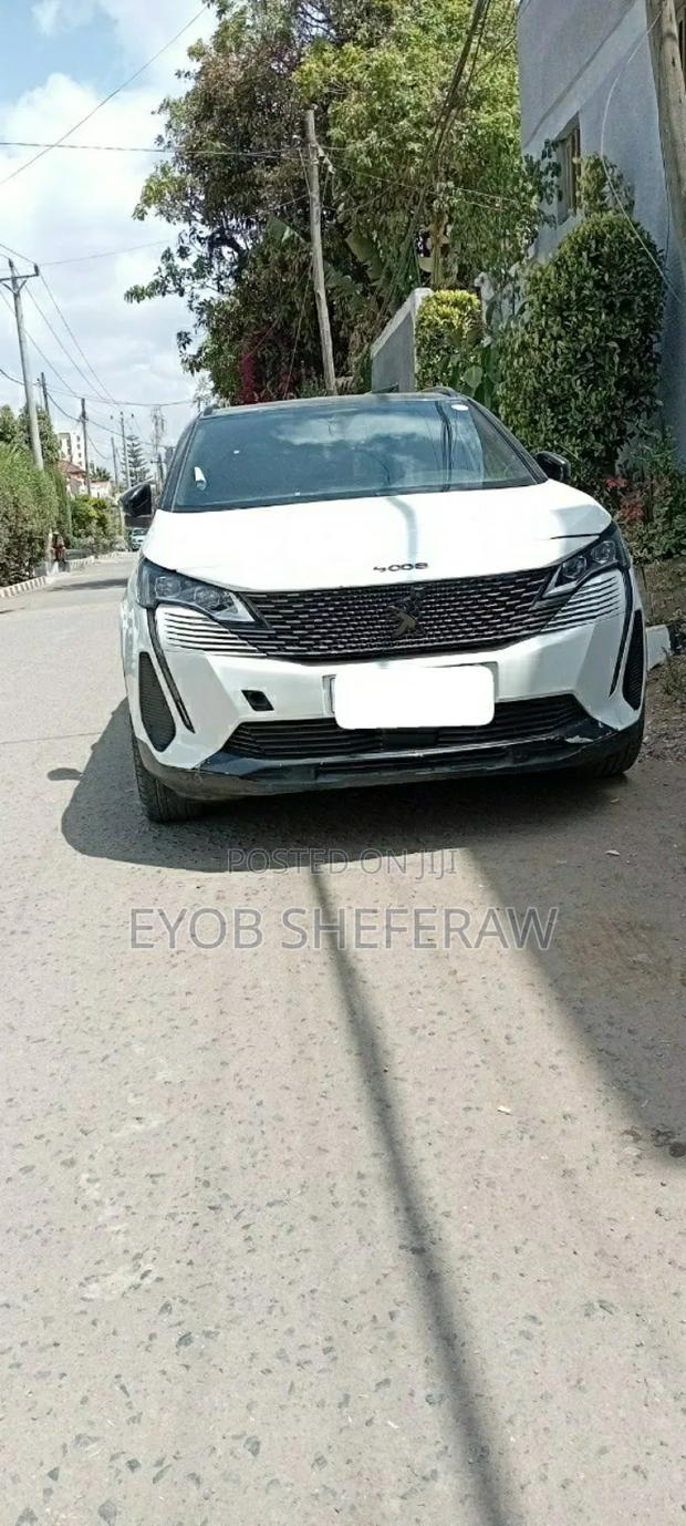 Peugeot 5008 2022 White