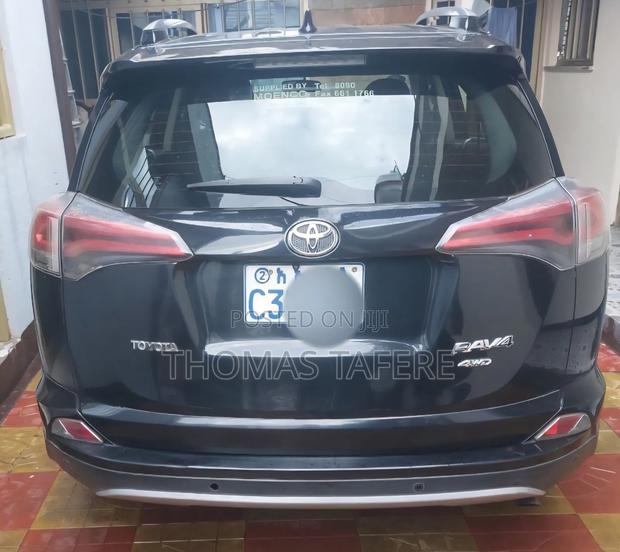 Toyota RAV4 2016 Black