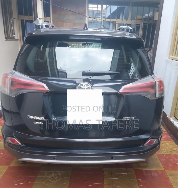 Toyota RAV4 2016 Black