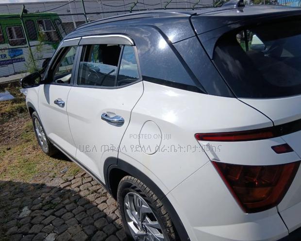 Hyundai Creta 2022 White