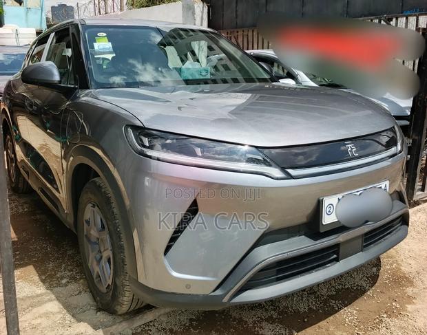 BYD Yuan Up 2025 Gray
