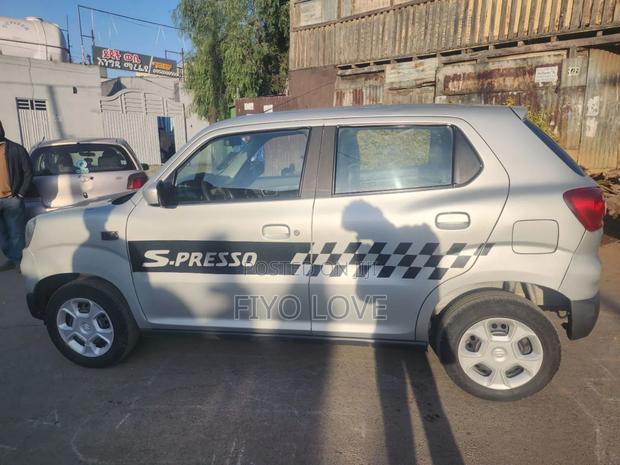 Suzuki S-Presso 2022 Silver