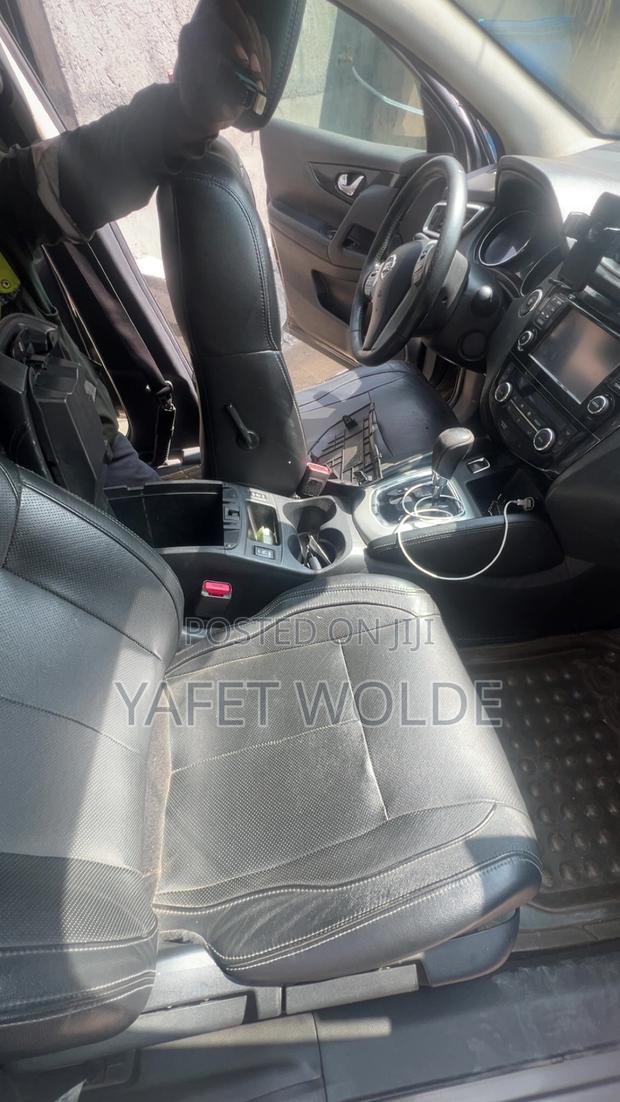Nissan Qashqai 2019 Brown