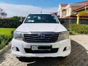 Toyota Hilux 2012 Ivory for sale