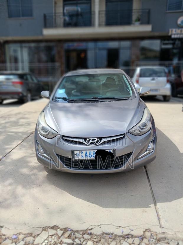 Hyundai Avante 2012 Gray