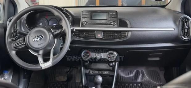 Kia Picanto 2021 Gray
