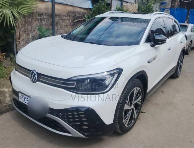 Volkswagen ID.6 2024 White