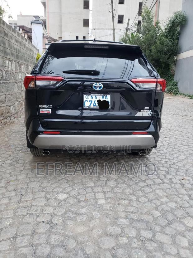 Toyota RAV4 2024