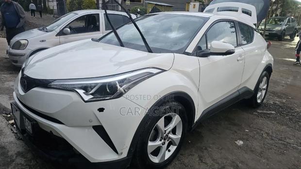 Toyota C-HR 2019 White