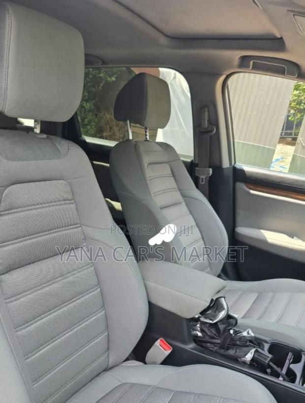 Honda CR-V 2021 Gray