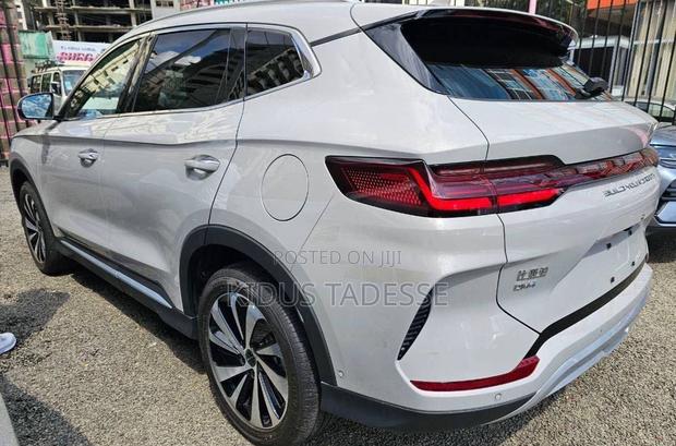 New BYD Song Plus 2025 Gray