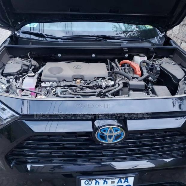 Toyota RAV4 Hybrid 2023 Matt Black