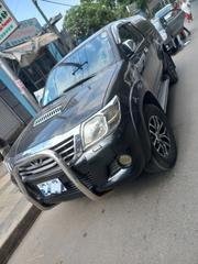 Toyota Hilux 2014 Maroon for sale