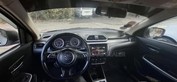 Suzuki Dzire 2022 Silver