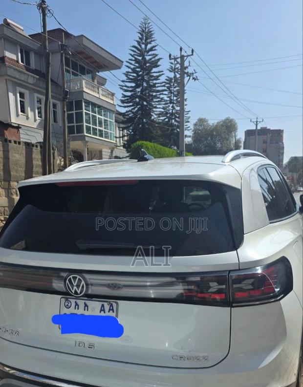Volkswagen ID.6 2024 White