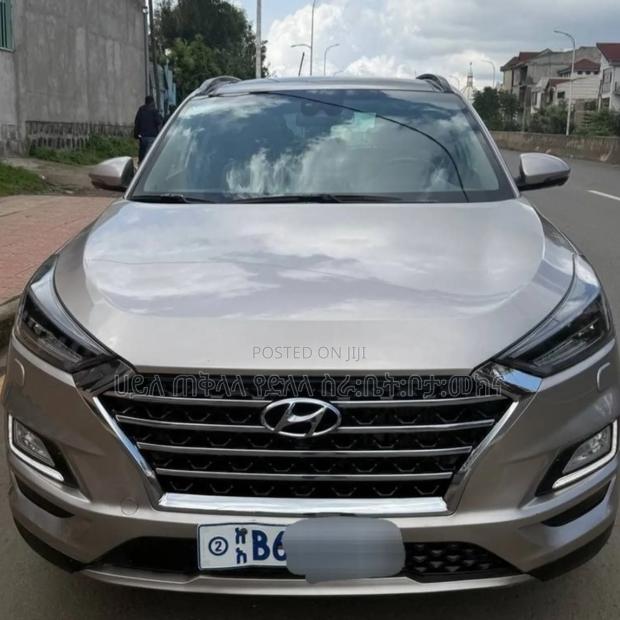 Hyundai Tucson 2020 Gold