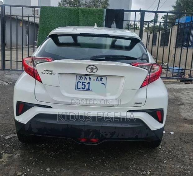 Toyota C-HR 2019 White