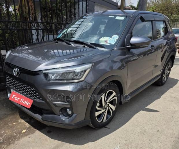 Toyota Raize 1.0 AWD 2023 Gray