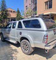 Toyota Hilux 2.5 D-4D Extra Cab 2008 Gray for sale