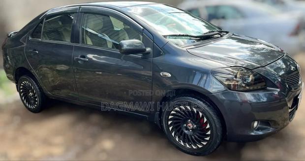 Toyota Yaris 1.3 VVT-i Automatic 2008 Black
