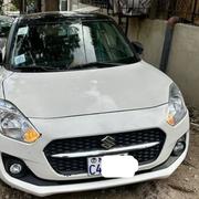 Suzuki Swift 2022 White for sale