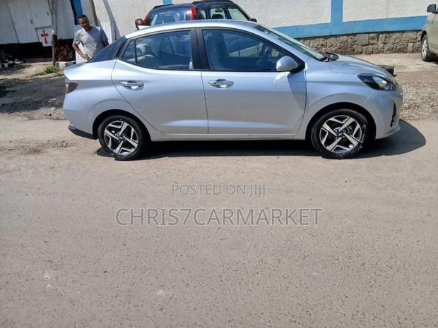 Hyundai I10 2022 Silver
