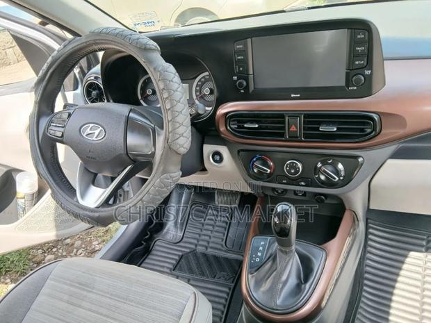 Hyundai I10 2022 Silver