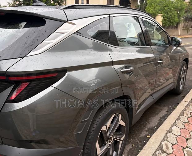Hyundai Tucson 2022 Gray