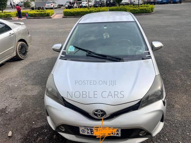 Toyota Yaris 2014 Silver