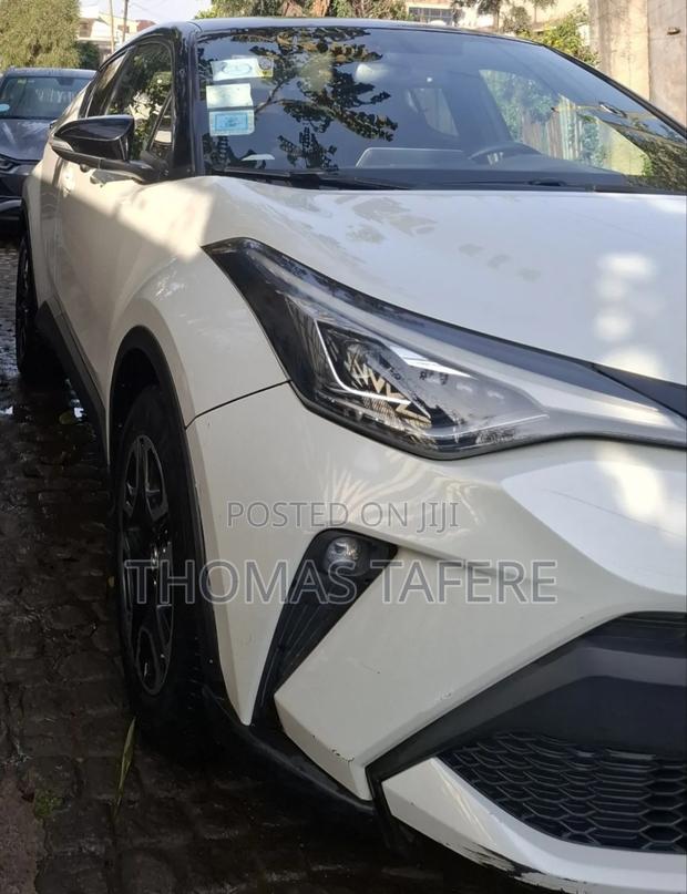 Toyota C-HR 2021 White