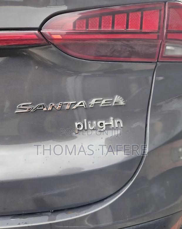 Hyundai Santa Fe 2023 Gray