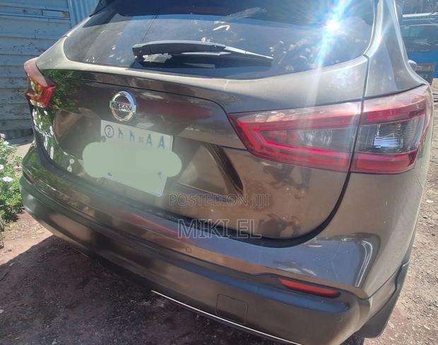 Nissan Qashqai 2018 Gray