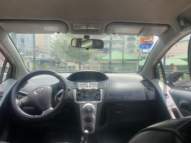 Toyota Yaris 1.0 C 2005 Blue