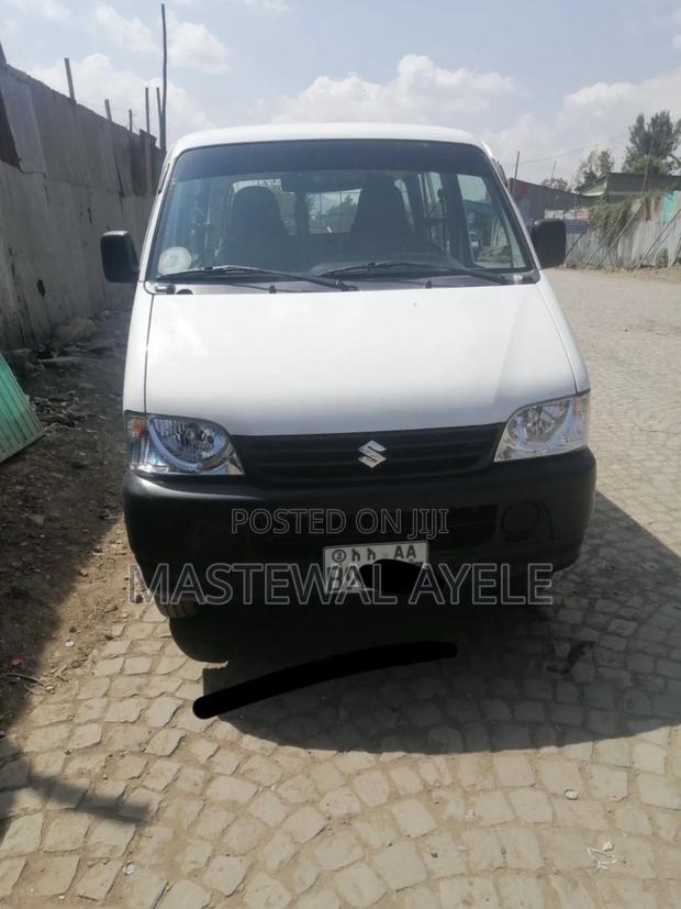 Suzuki Eeco 2024 White