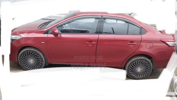 Toyota Yaris 2014 Red