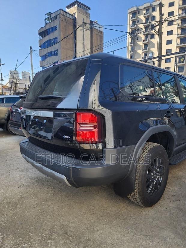 New Toyota Land Cruiser Prado 2.4 Hybrid 2025 Black
