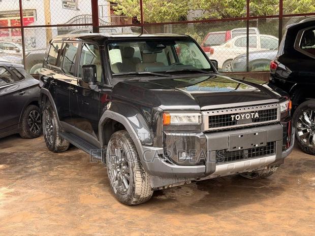New Toyota Land Cruiser Prado 2.4 Hybrid 2025 Black