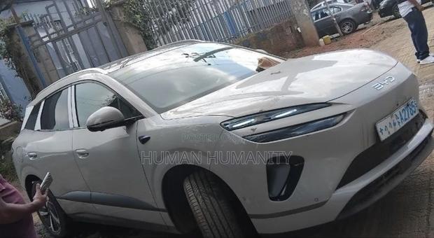 New BYD Seal 06 DM-i 2025 Beige