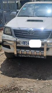 Toyota Hilux 2012 Off white for sale