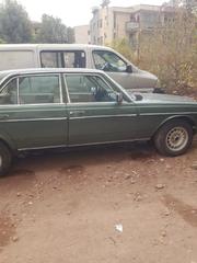 Mercedes-Benz W123 1980 Green for sale
