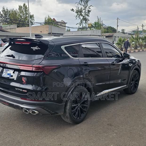 Jetour X70 Plus 2022 Black