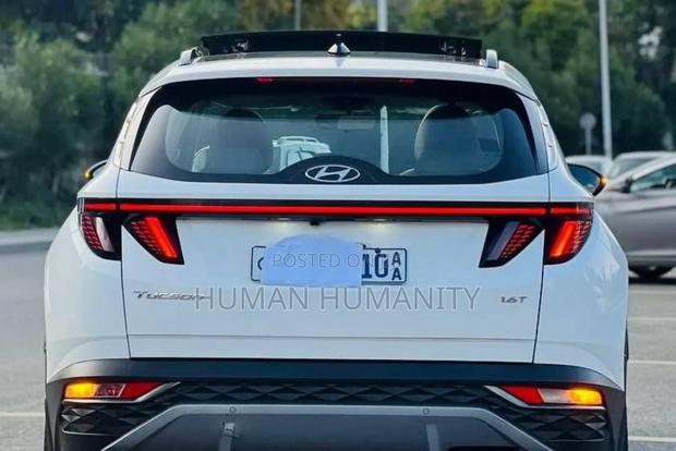 Hyundai Tucson 2022 White