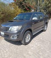Toyota Hilux 2014 Maroon for sale
