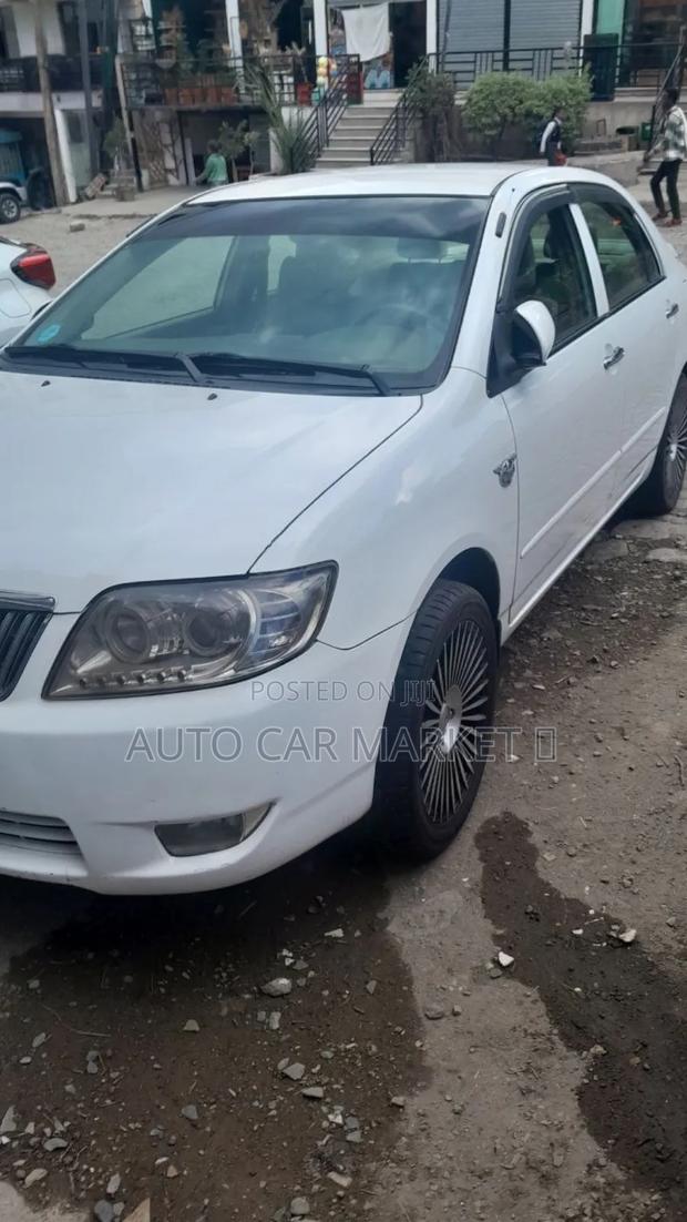 Toyota Corolla 2006 White