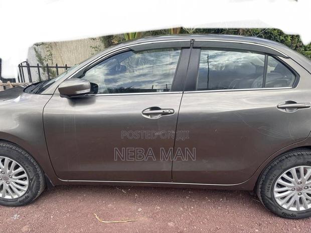 Suzuki Dzire 2022 Gray