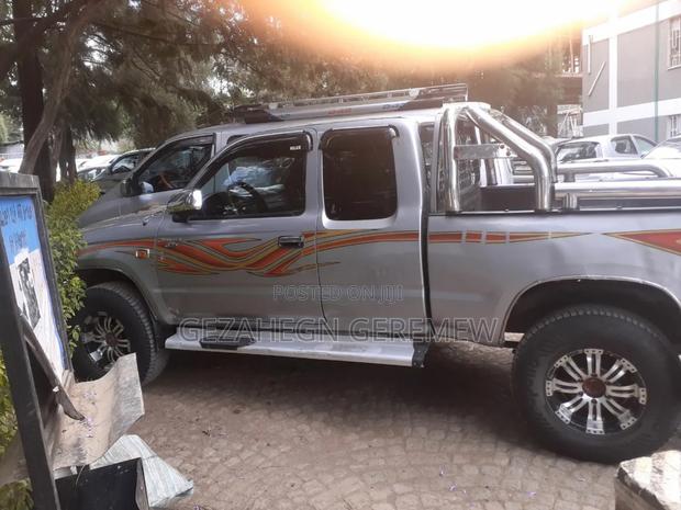 Toyota Hilux 2.5 Cab 2005 Silver