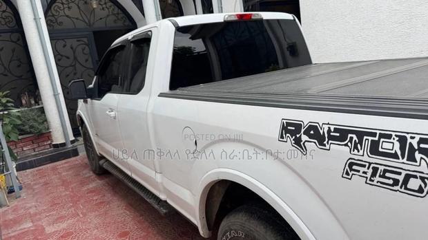 Ford F-150 2018 Ivory