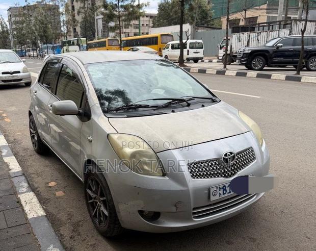 Toyota Yaris 2006 Silver